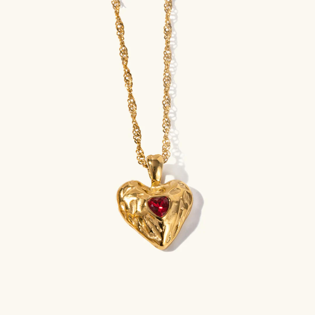 The Elara Heart Pendant Necklace