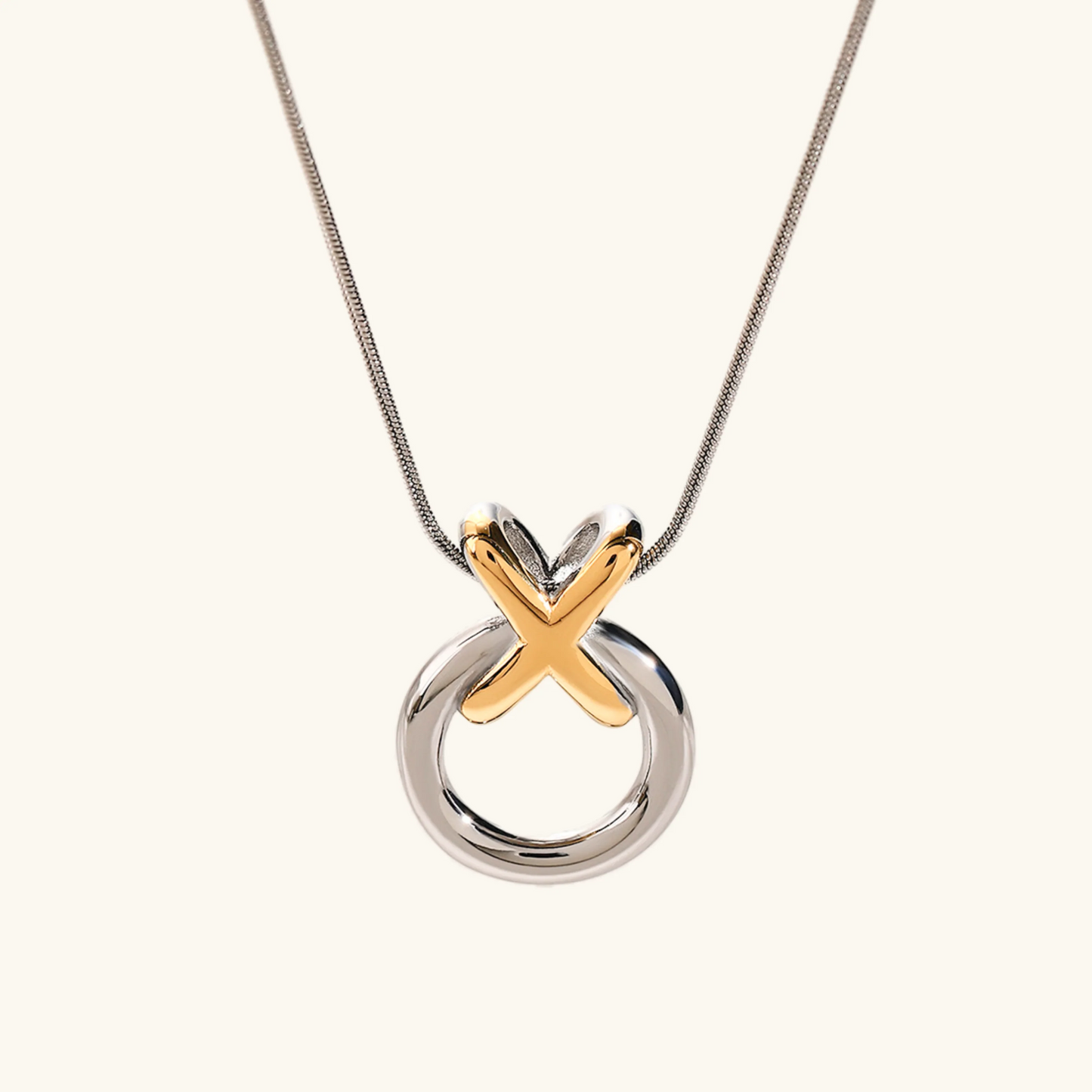 The Emma Knot Necklace