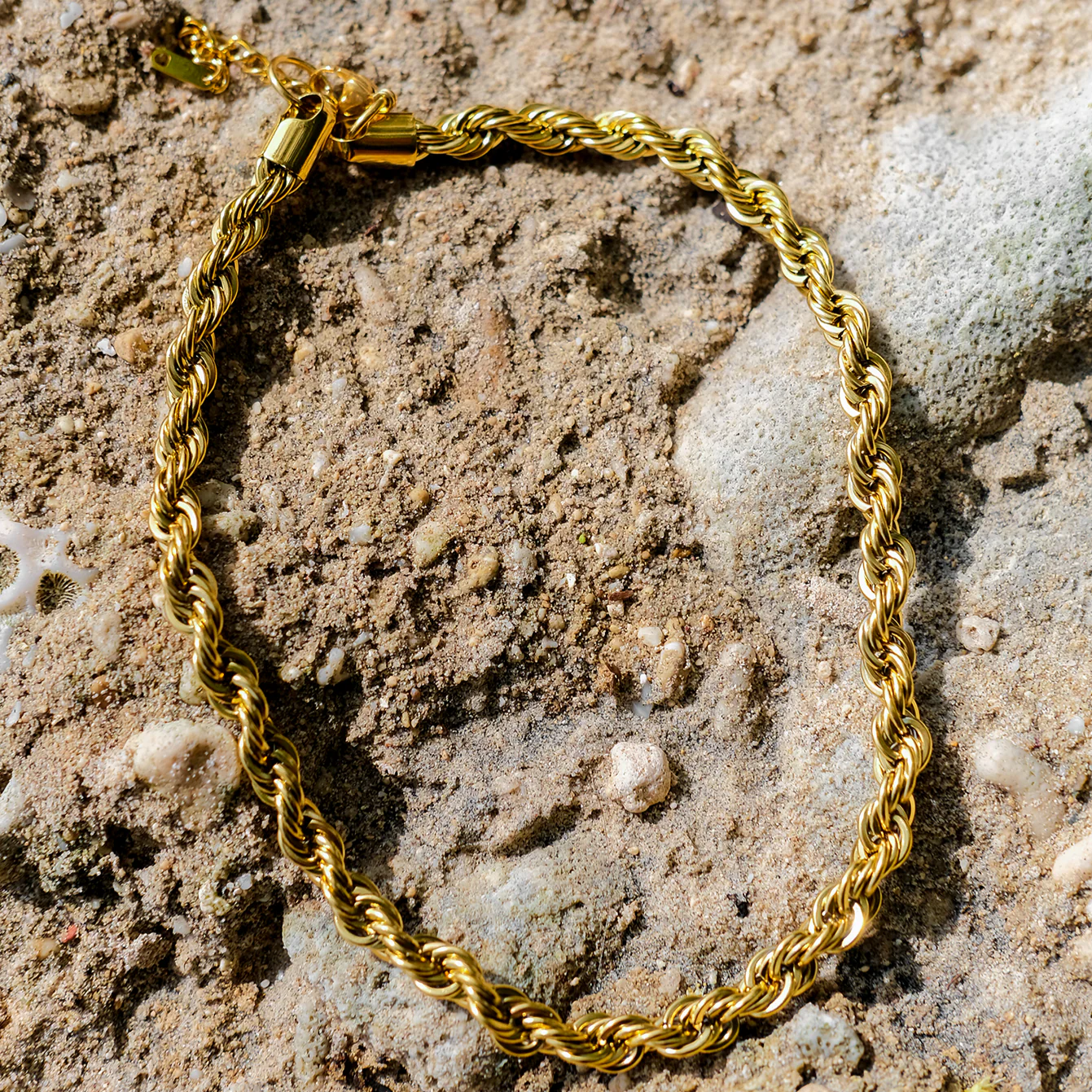 The Olivia Twist Necklace