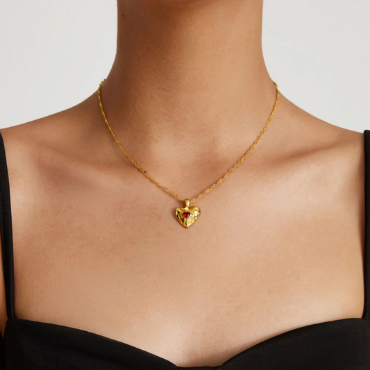 The Elara Heart Pendant Necklace